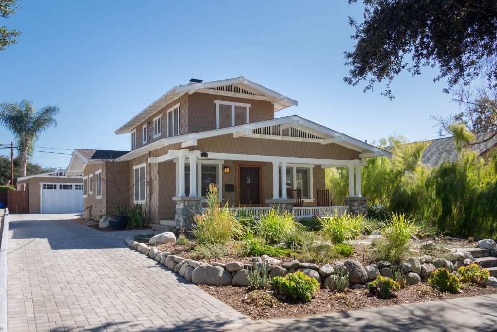 1140 N Mar Vista Ave