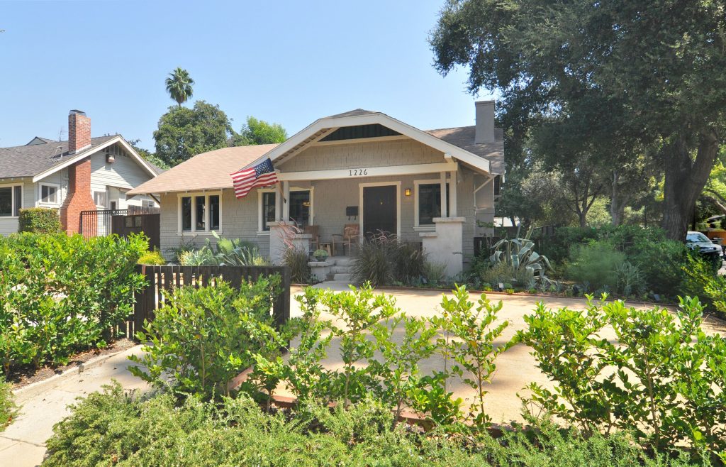 1226 N Mar Vista Ave